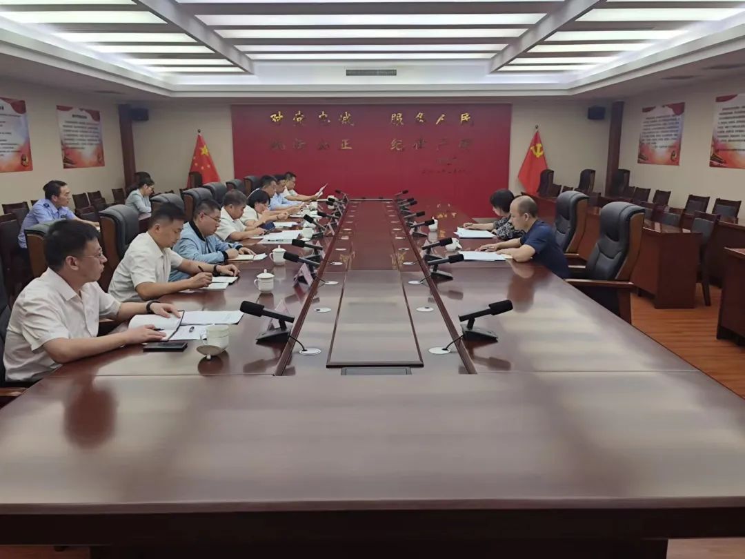 省政府辦公廳政務(wù)公開(kāi)辦調(diào)研組一行到我市開(kāi)展現(xiàn)場(chǎng)調(diào)研